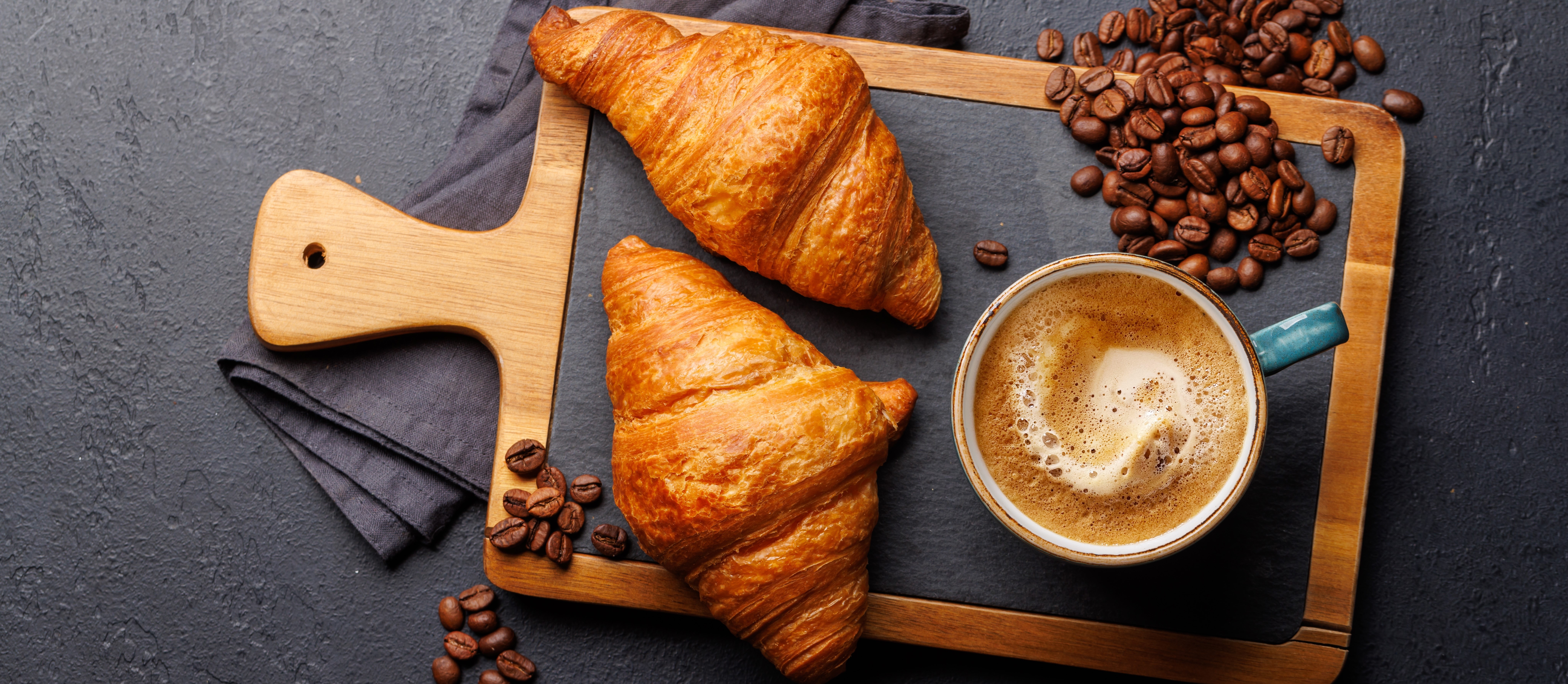 shutterstock_2453804891