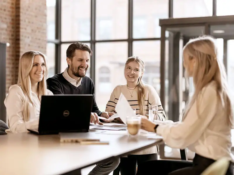 Mitarbeiter im Meeting