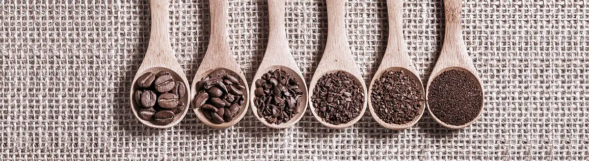 Kaffeebohnen Löffel Kaffeebohnen Löffel